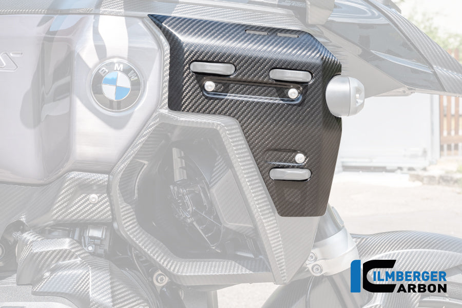 CACHE RADIATEUR DROIT AVEC PERÇAGES SUPPORT DE VALISES CARBONE BMW R1300GSA
