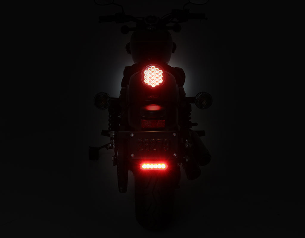 FEU STOP LED B6 DENALI AVEC SUPPORT DE PLAQUE