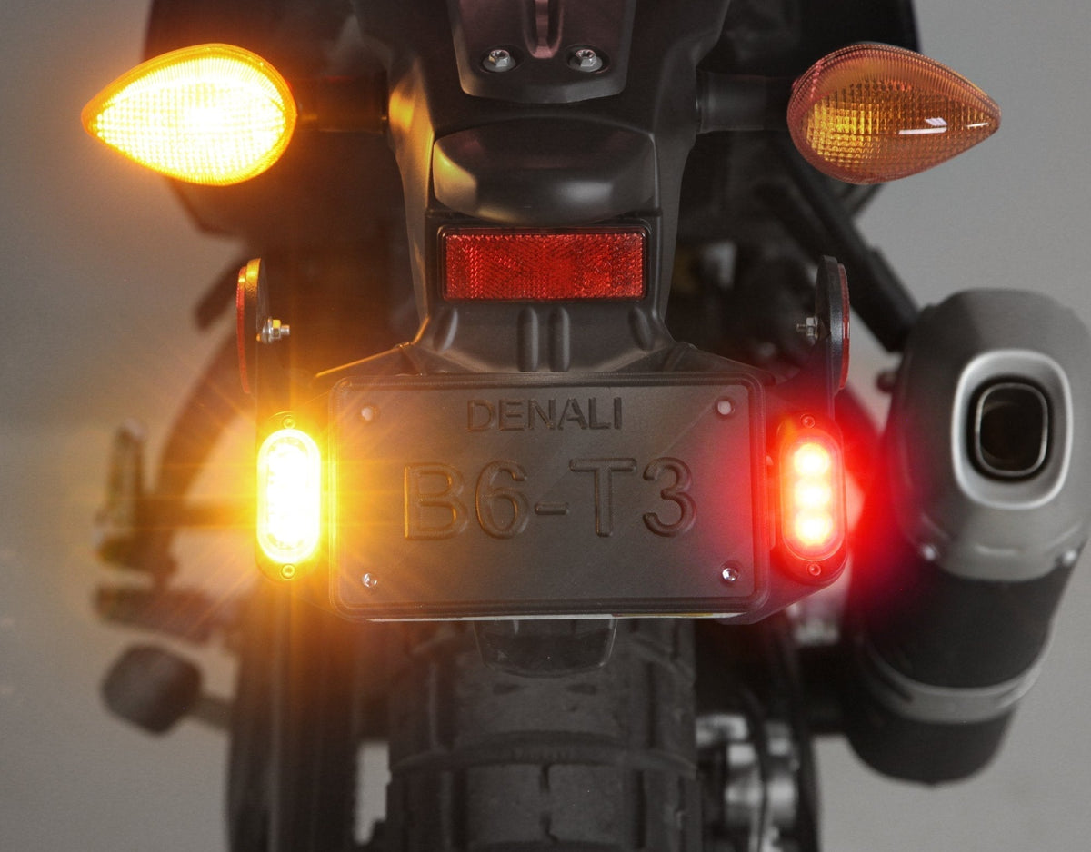 CLIGNOTANTS ARRIÈRE LED T3 SWITCHBACK DENALI AVEC SUPPORT DE PLAQUE